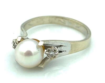 Bague Or 18 Carats Jaune Avec Perle Et Diamants (0,02 Ct) - 1,30 G - Style Cocktail - Occasion