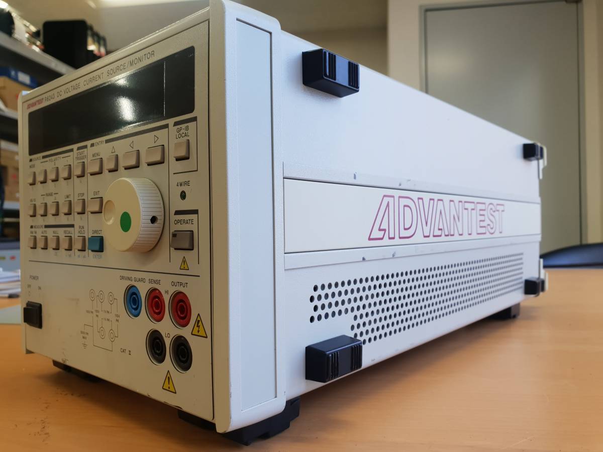 ADVANTEST R6243 ADVANTEST R6243 DC VOLTAGE CURRENT SOURCE/MONITOR