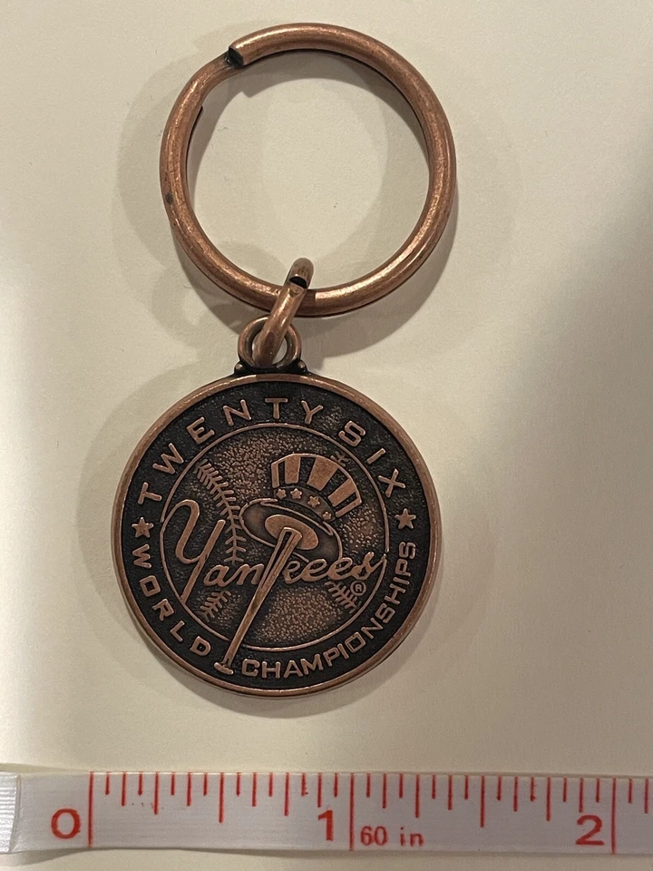 New York Yankees Key Chain 26 World Championships Baseball Souvenir Collectable - Image 2 of 3