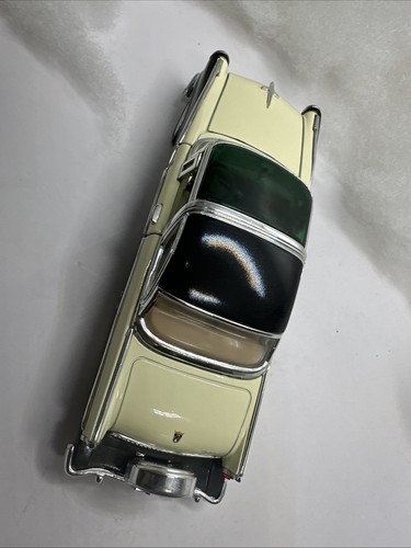 1955 Ford Crown Victoria, SS 8704-5, Collectable Die Cast Car 1/24 - Picture 8 of 10