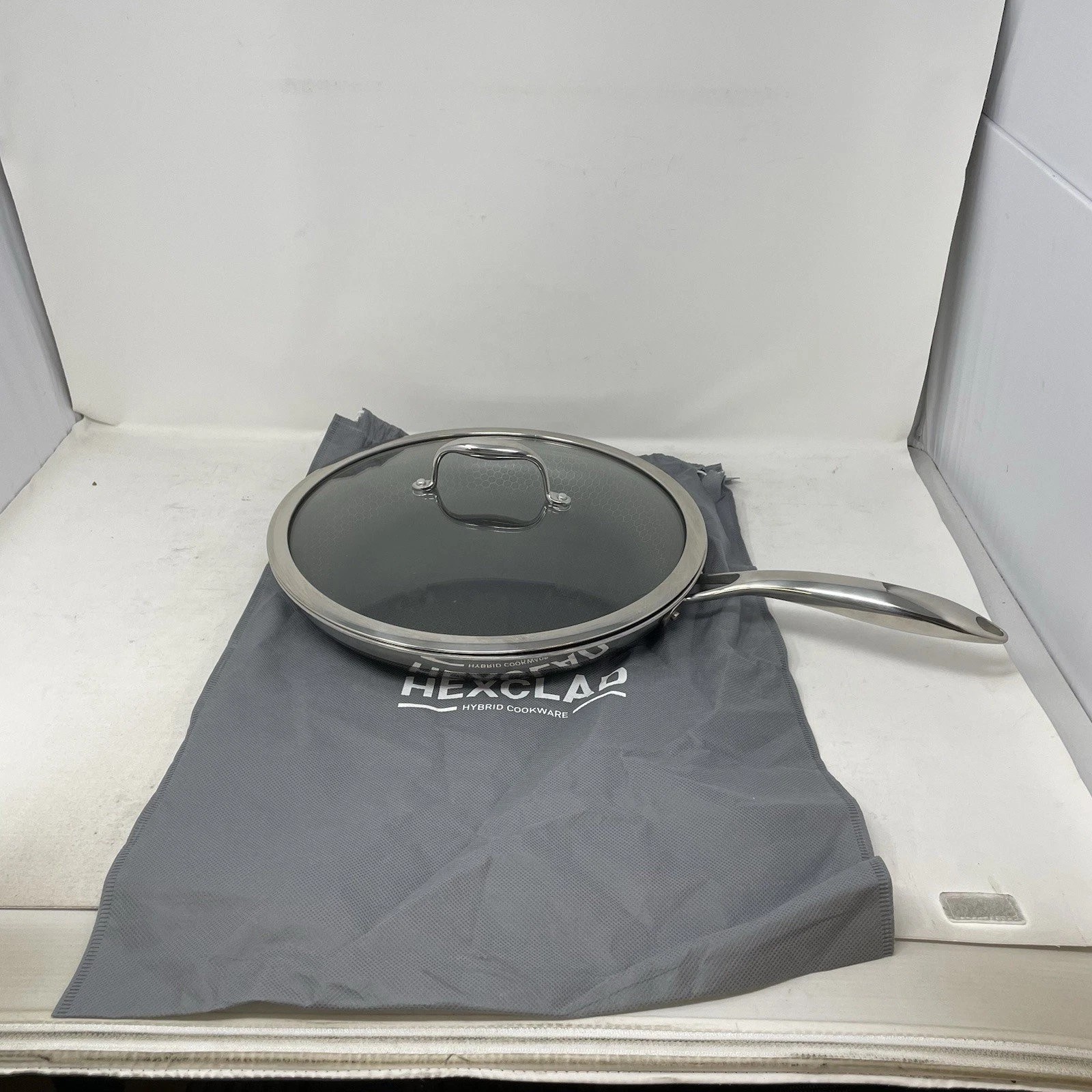 HexClad Hybrid 12" Stainless Steel Non-Stick 12 inch Frying Pan w/ Lid & Bag