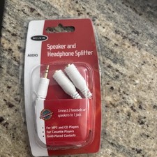 Belkin F8v234-wht Speaker/headphone Splitter -f8v234wht- - f8v234wht