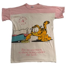 Vintage 1978 Garfield pink and white t-shirt Sleep United Syndicate Inc NOS