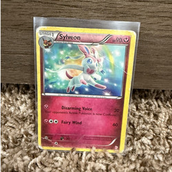 Sylveon 15/30 XY Trainer Kit: Sylveon & Noivern Common