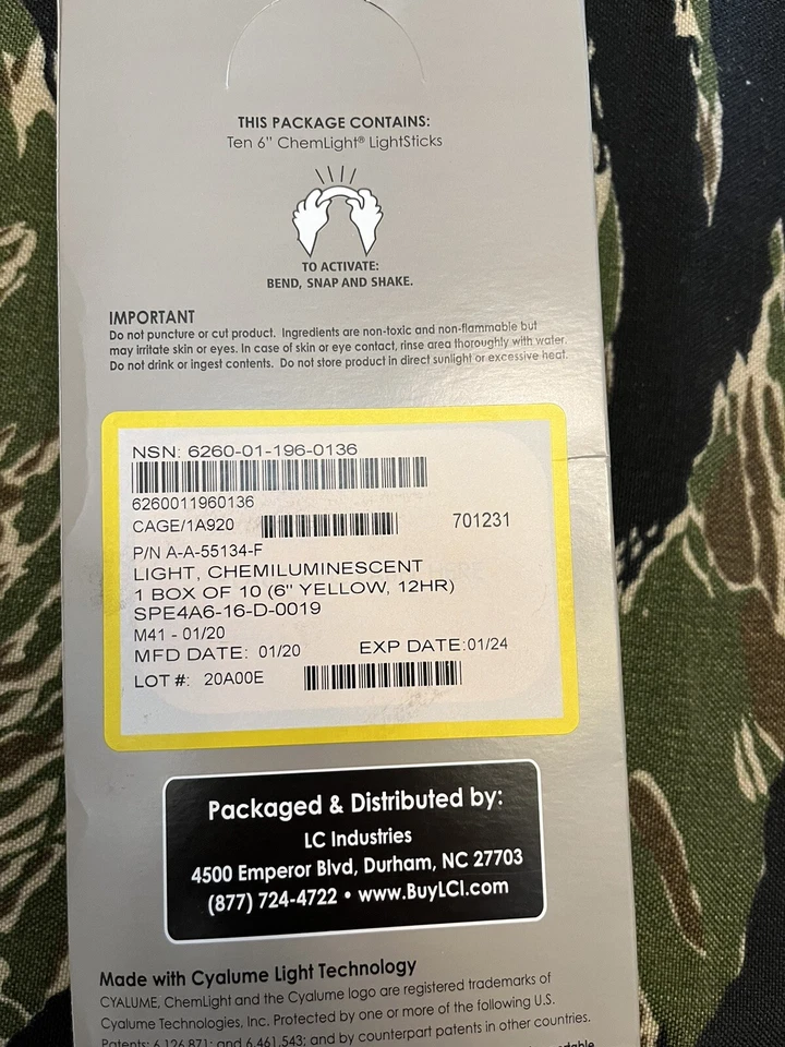 Clip AOR1 Molle con luces chem cyalume con cuentas Ranger SELLO EN JAULA SOFÁ Platatac Foto 3 de 4