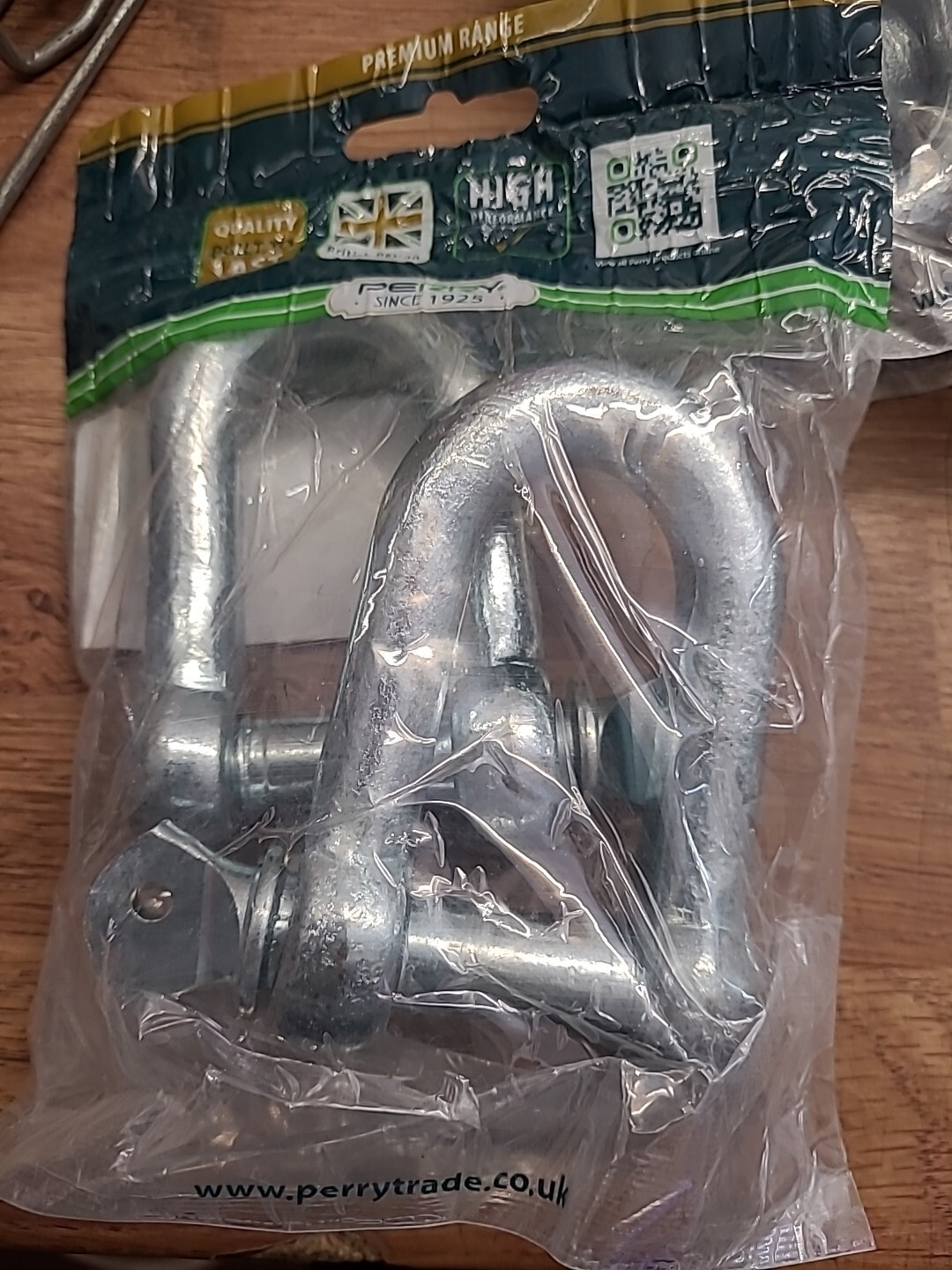 Perry 16mm Dee Shackle BZP Electro Galvanised (PK-2)
