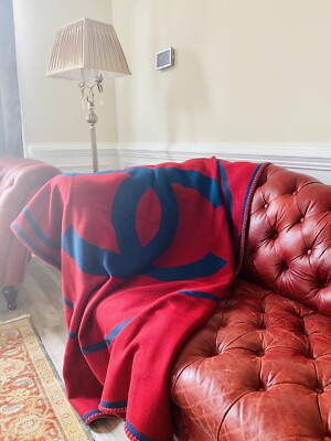 シャネル No.5 ストール ネイビー レッド CHANEL REVERSIBLE BLANKET BRAND NEW WITH TAG AND BOX RED/ Navy