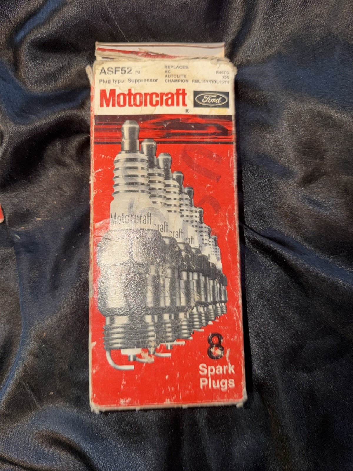 Vintage Motorcraft Spark Plugs ASF52 8pk