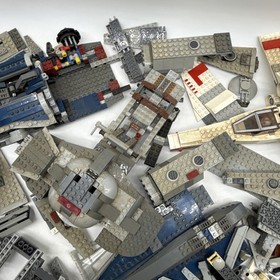 LEGO Star Wars: X-Wing Starfighter (9493) & Other Star Wars Sets MIXIED LOT LBS