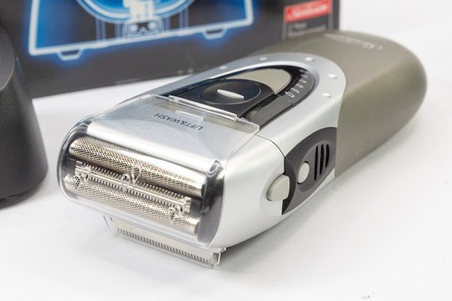 Sunbeam SH7700 Men's Shaver 2 in 1 Cordless Shaver And Trimmer With Dock - Picture 4 of 8