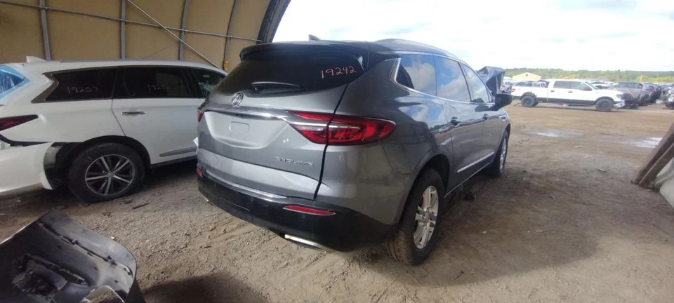 18 - 23 BUICK ENCLAVE Transfer Case  E640871 - Image 4 of 4