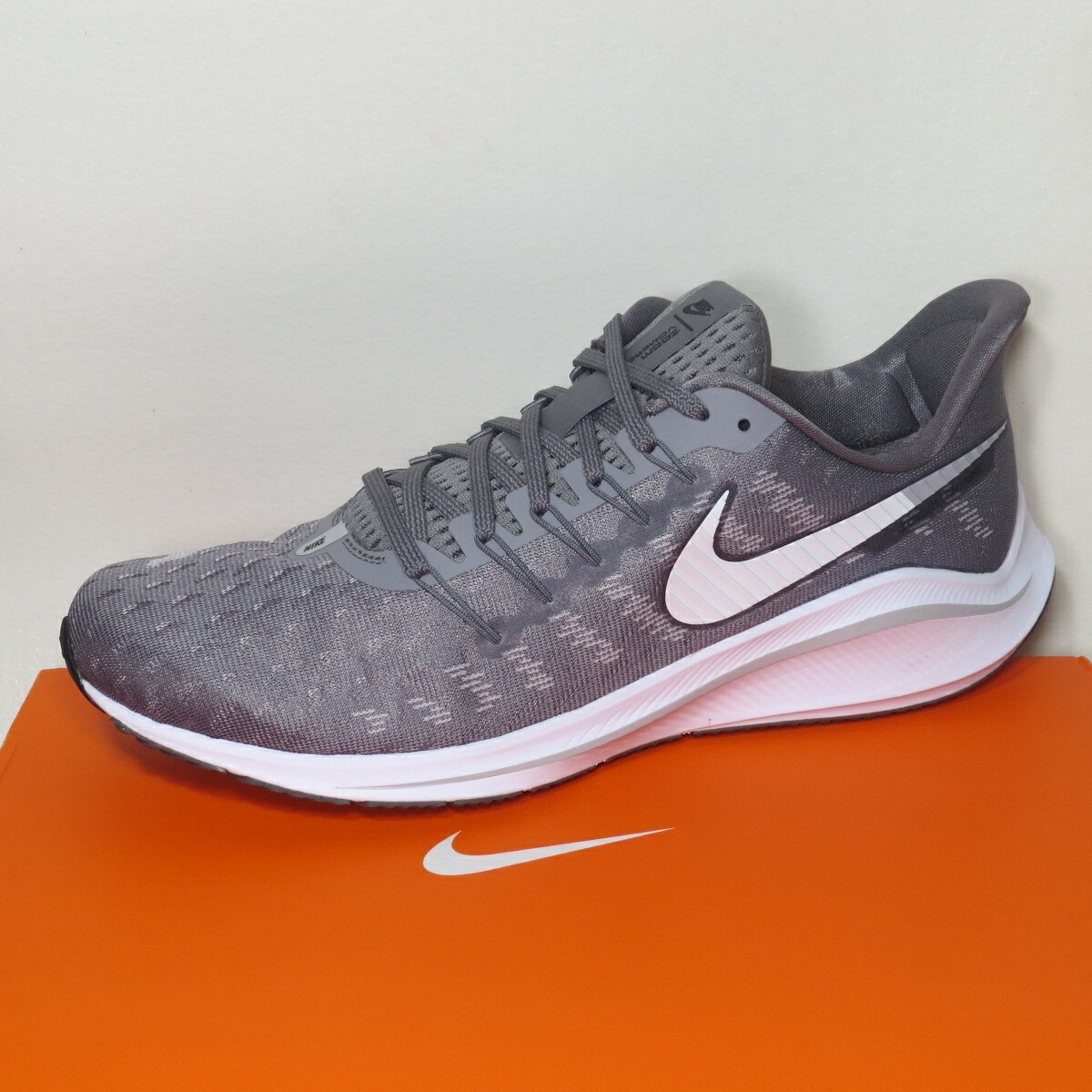 Nike Air Zoom Vomero 14 Running Shoes Gunsmoke Grey AH7857  display picture 1