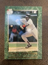 1992 Fleer Ultra Commemorative Series #7 Tony Gwynn Padres Baseball Card!