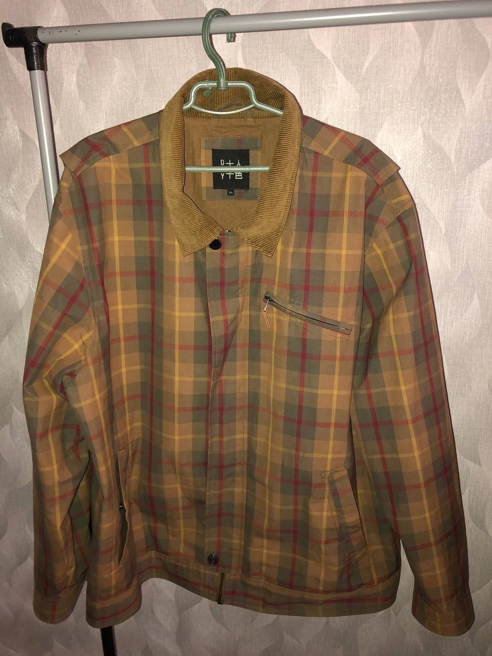 Dry Cruiser checkered windbreaker jacket