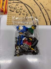 Lego Western 6761 Bandit's Secret Hide-Out Complete With Figs And Instructions