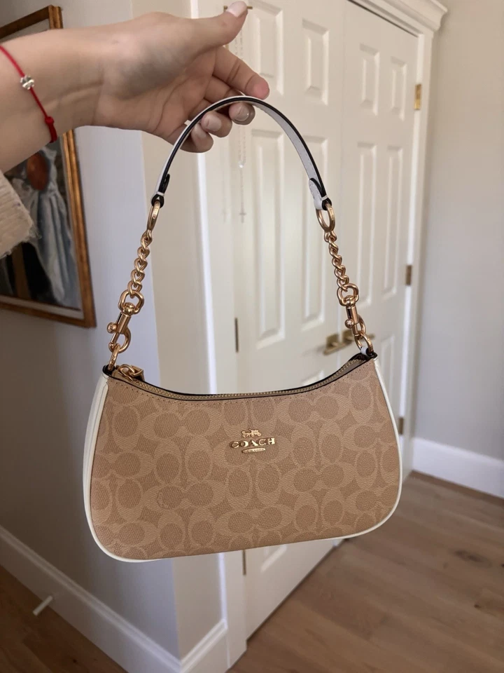 Bolso de hombro Coach Signature de lona - dorado, beige y blanco (nuevo) Foto 2 de 4