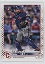 2022 Topps Series 2 Wal-Mart Gold Star Sandy Leon #353 11ur