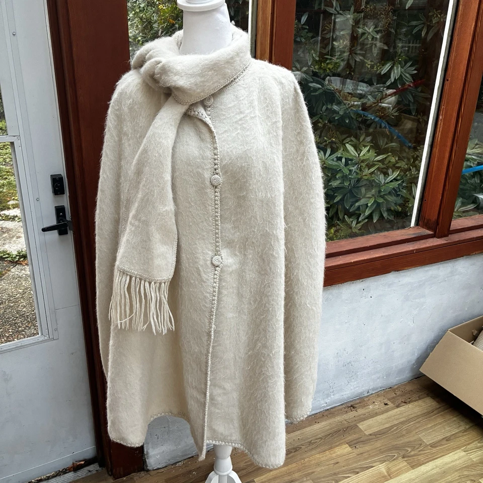 Alpaca Diana O/S Oversized Baby Poncho Sweater Coat Jacket SCARF- 100% Alpaca - Image 2 of 4