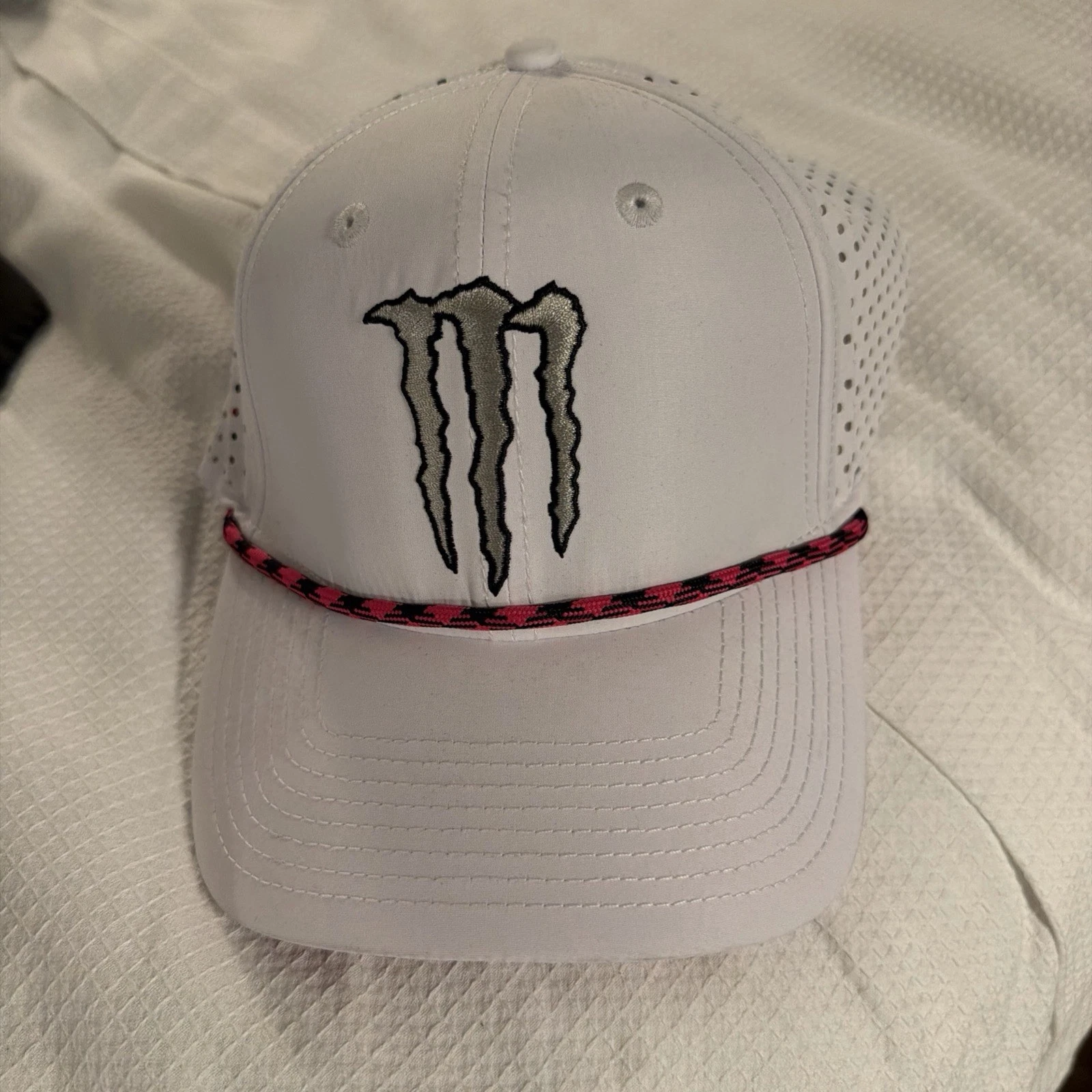 3 Limited Edition New Monster Energy Pack 1 Ultra White Hat 2 Black Hat