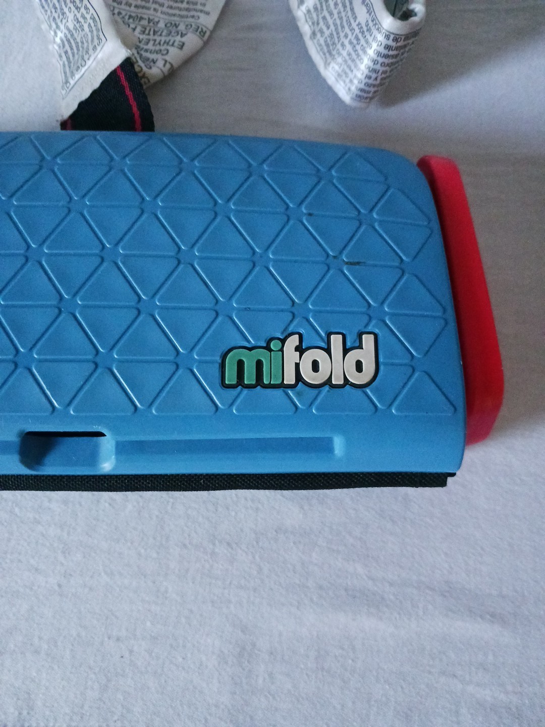 Mifold Grab Go Compact Car Booster Compact Travel 40-100lb Child Seat Blue 2016