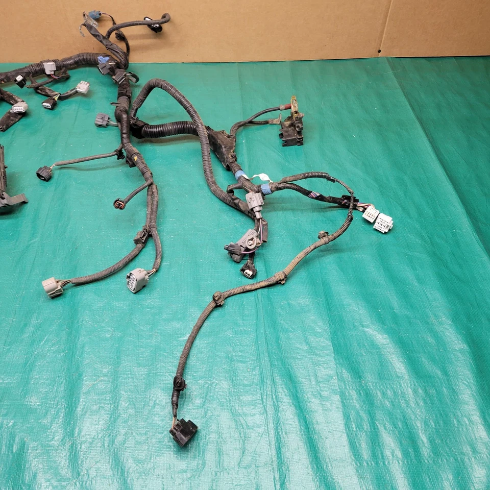 2007-2012 Toyota Yaris Sedan 1.5L Engine Wire Harness OEM 82121-52B20  - Image 2 of 4