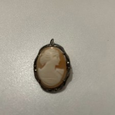 ANTICO CAMMEO SPILLA-PENDENTE  IN ARGENTO