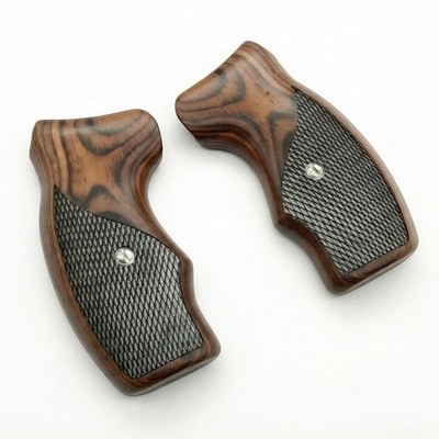 Grips for Rock Island M200 and M206 Rosewood Checkered Oversize