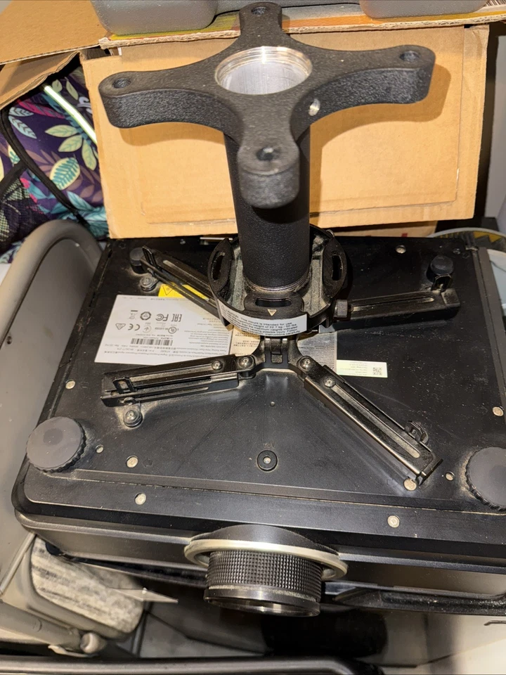 BenQ HT6050 Cinema Home Theater Projector THX Certified DLP Full HD Projector - Image 2 of 4