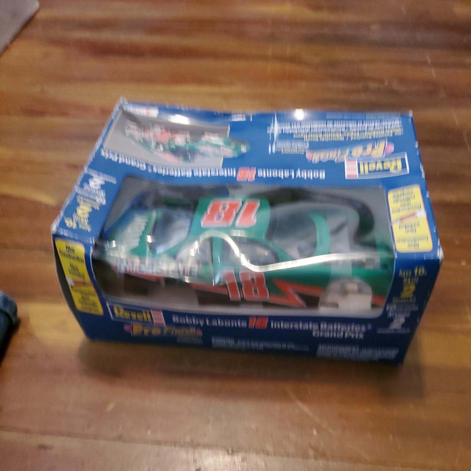 Picture 1 of 5