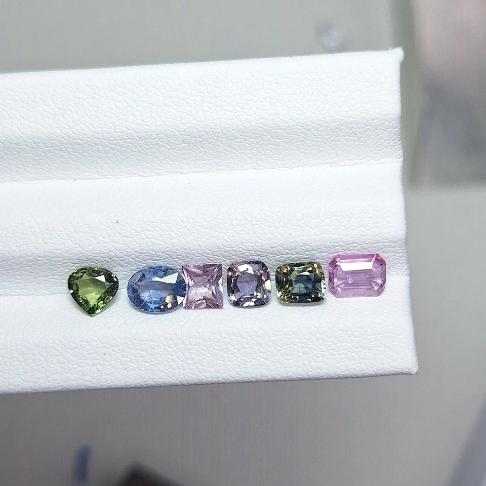 3.66cts Unheated Multi-color Sapphire Lot Mix Shaped!! - Image 3 of 4