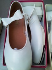 Bloch Kids Girls Size 1.5 White RSD Tap Shoes New in The Box