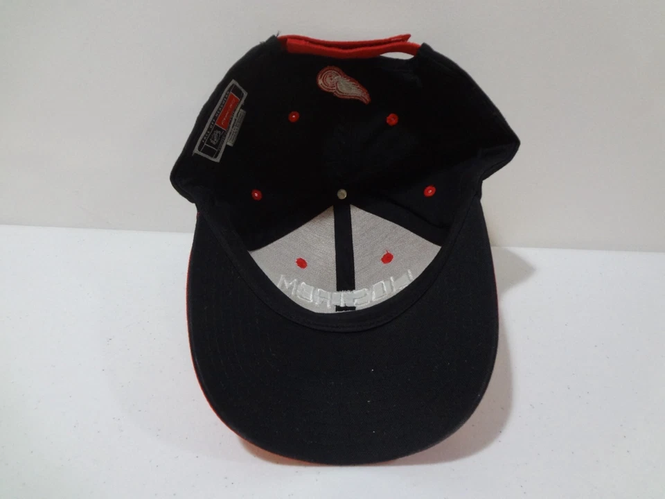 De colección NHL Detroit Red Wings #5 LIDSTROM Gorra con Correa Sombrero Reebok NUEVO SIN ETIQUETAS Foto 3 de 4