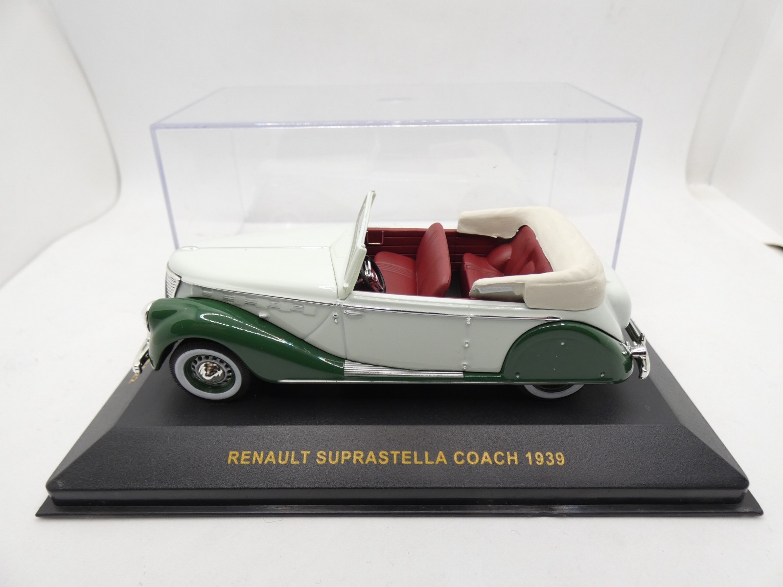 IXO Models Renault Suprastella Coach 1939 1:43 MUS022