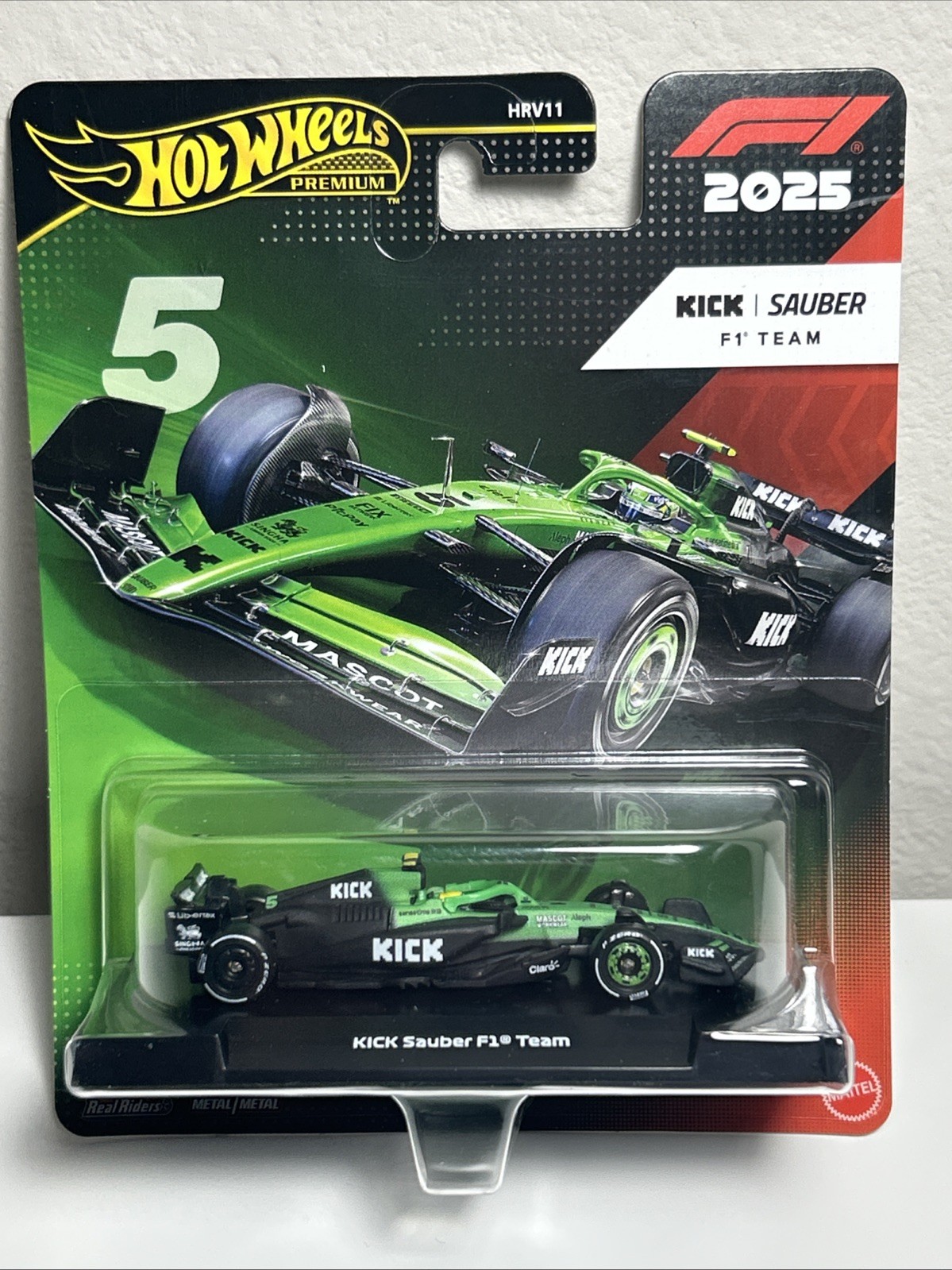 Hot Wheels Premium 2025 Formula 1 Kick Sauber F1 Team #5