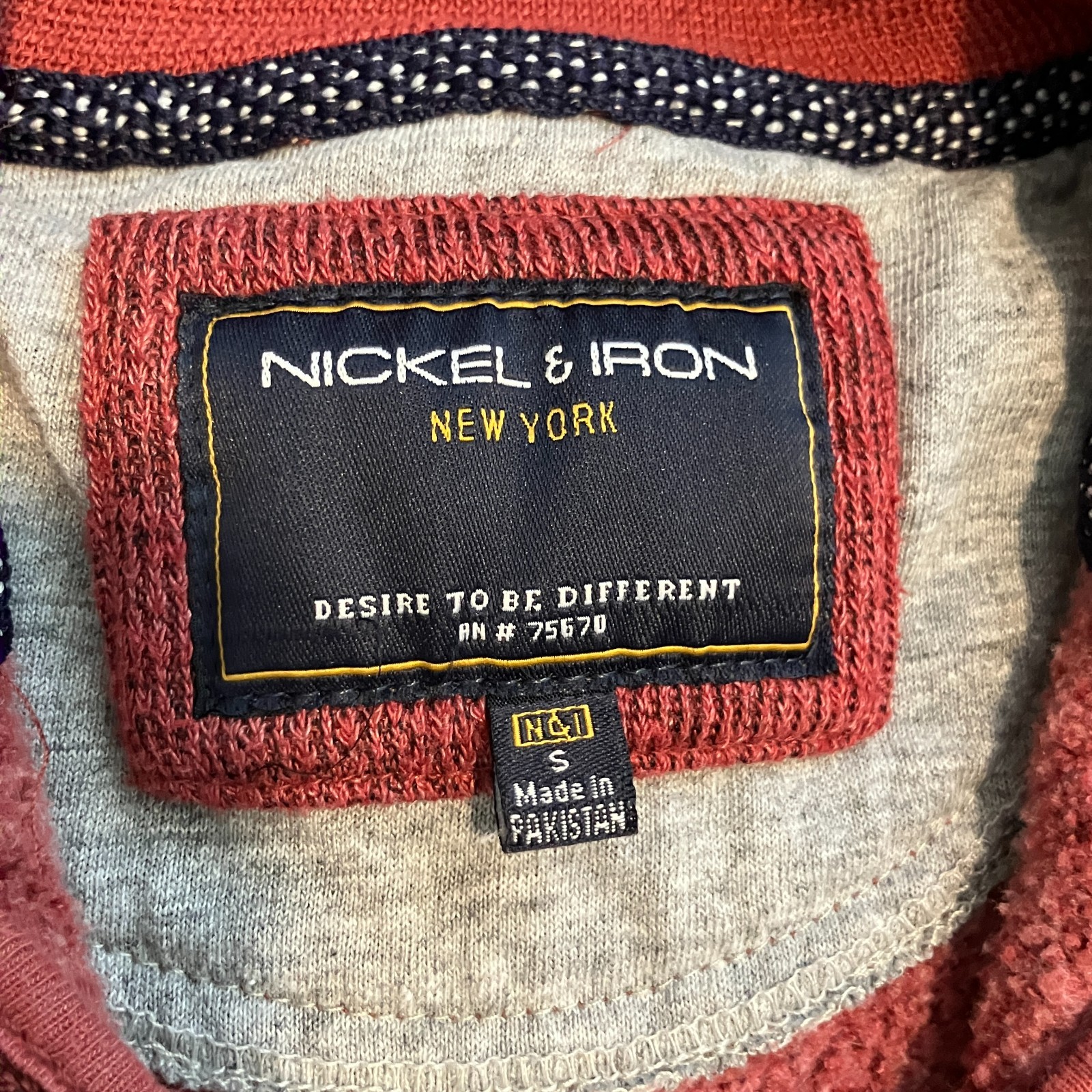 Nickel & Iron New York Mens Small Maroon Pullover image 3