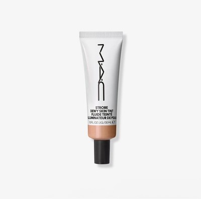 MAC Strobe Dewy Skin Tint NIB 1oz , Medium 3, Tinted Moisturizer, 8 Hour Wear