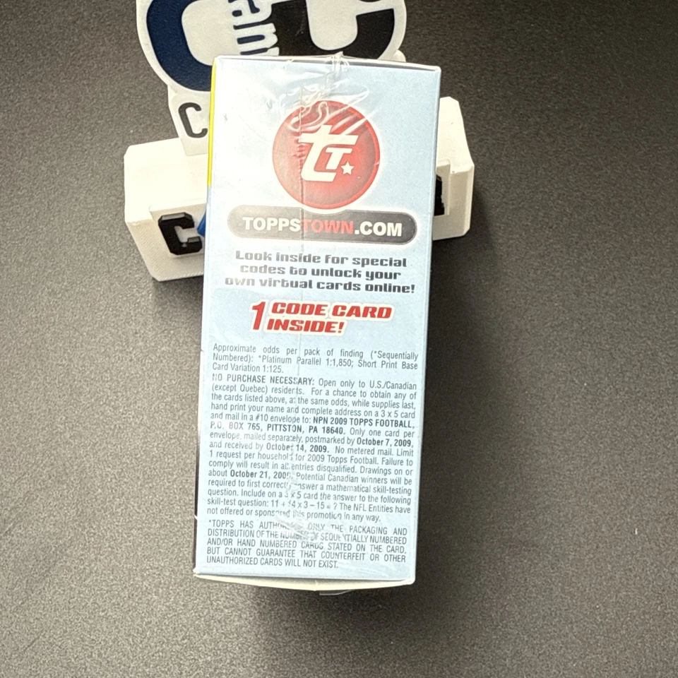 2009 Topps Football Tony Romo Cereal Box (55 cards + 4 Chicle Inserts) Sealed! - Image 4 of 4