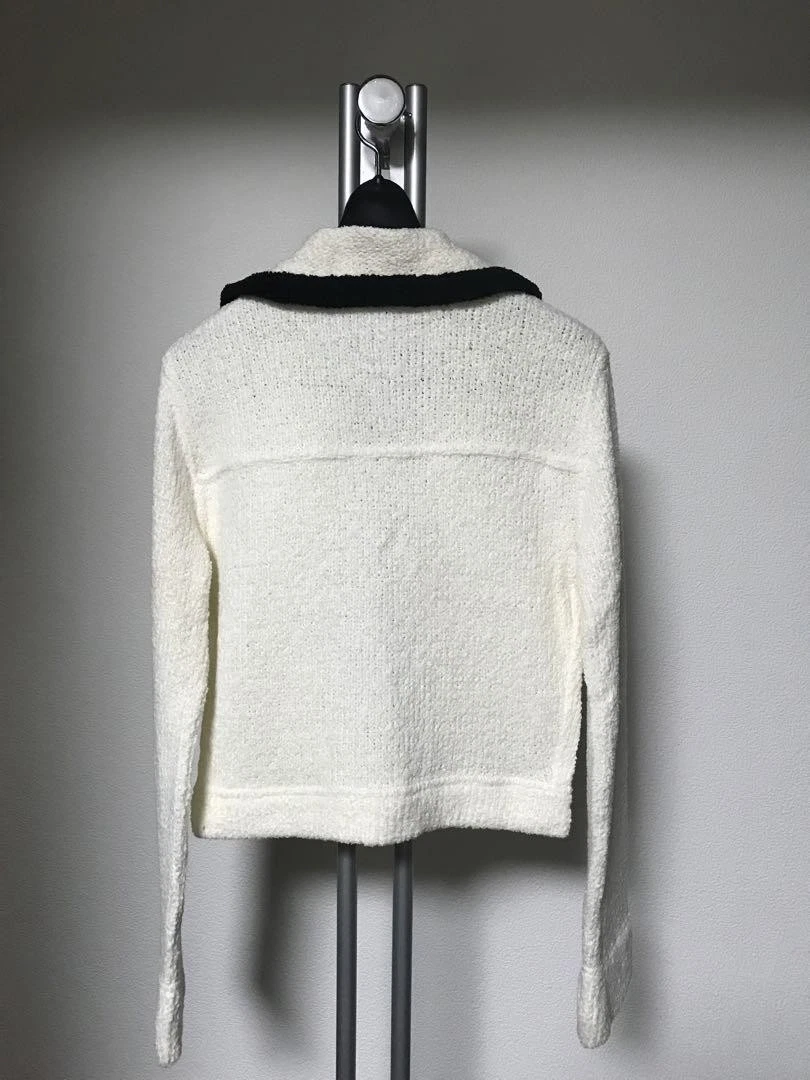 GUCCI giacca maglia M bianco e nero bottoni argento dal Giappone