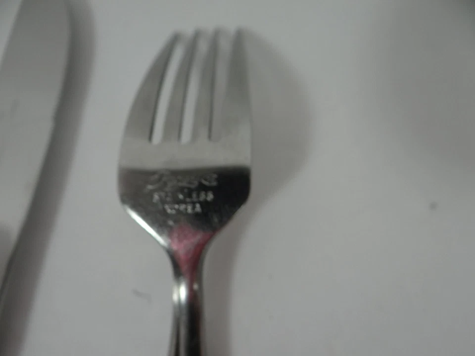 Stanley Roberts Rogers Citadel Bamboo Mixed Lot Knives Fork Made in Korea - Image 4 of 4