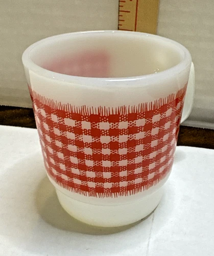 Anchor Hocking Fire King Red Checkered Mug 1