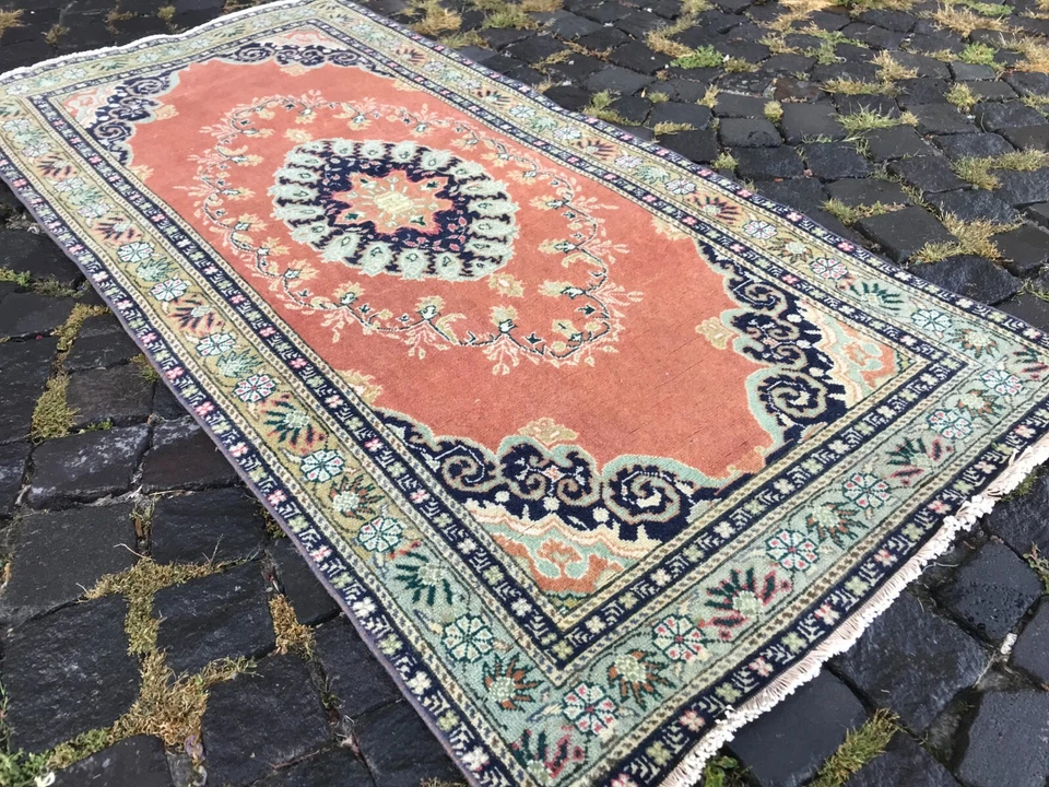 Alfombra antigua turca alfombra bohemia alfombra Oushak alfombra vintage alfombra de lana hecha a mano Foto 2 de 4