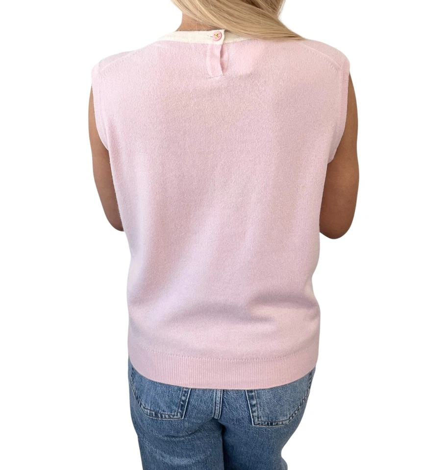 CHANEL Vintage 96C CC Logo Knit Tank Top Button Pink Cream Cashmere - Image 3 of 4