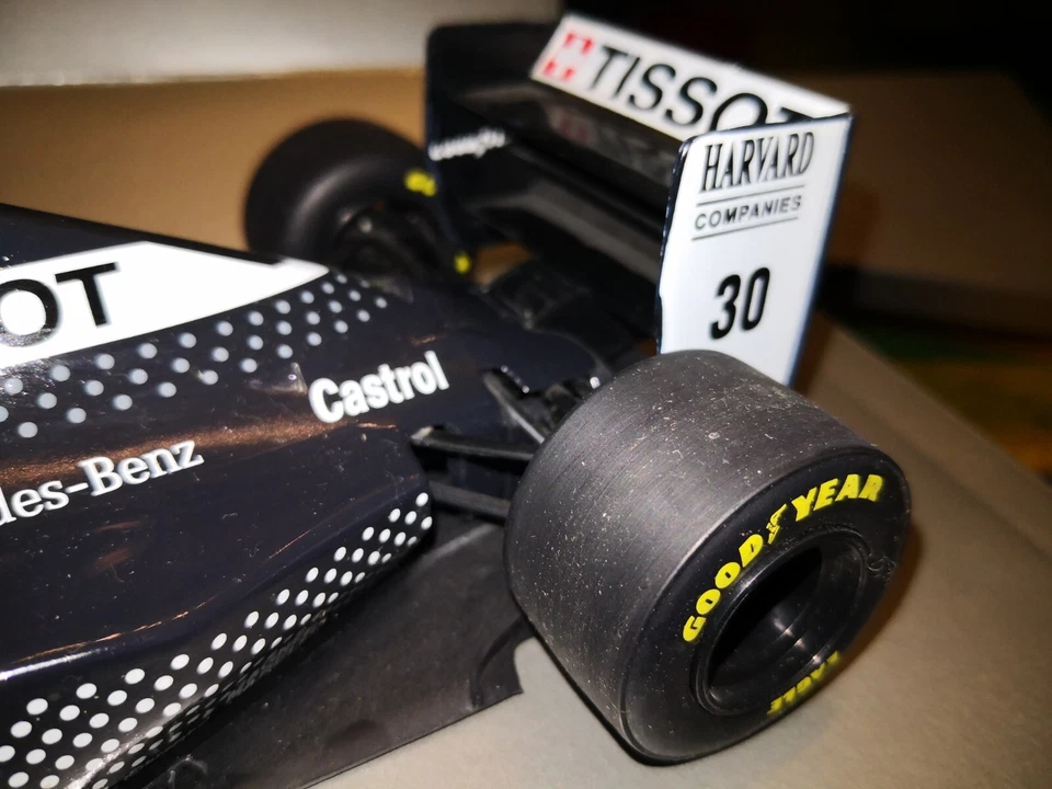 Heinz-Harald Frentzen Sauber C13 1:18 OVP - Bild 4 von 4