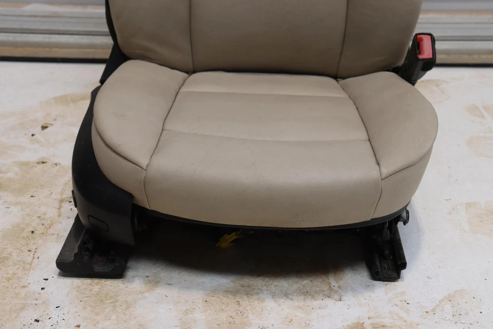 BMW 335I E93 CONV 2007-2013 ASIENTO DELANTERO DERECHO DEL LADO DEL PASAJERO CUERO OEM Foto 2 de 4
