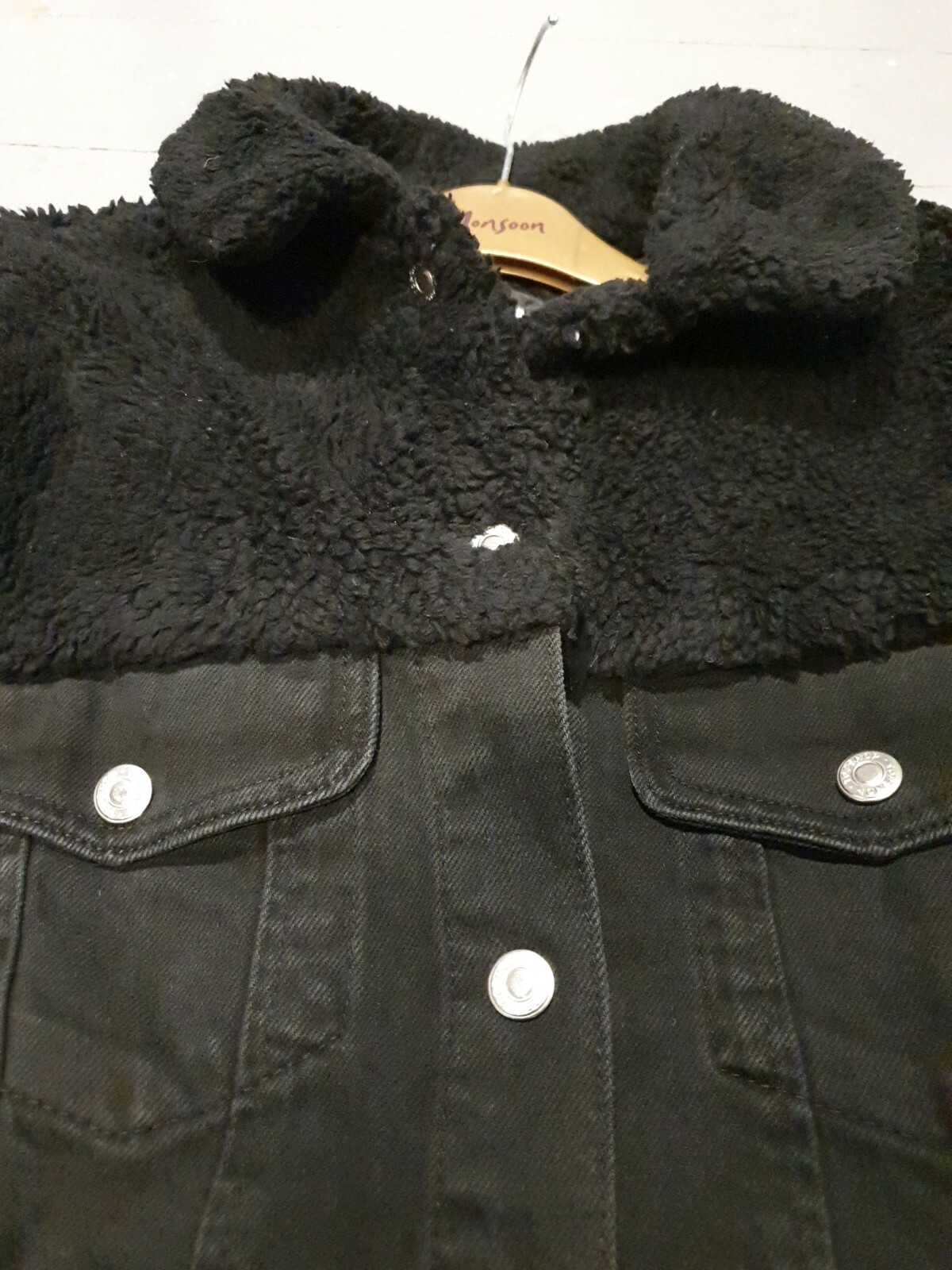 Picture 6 of 6