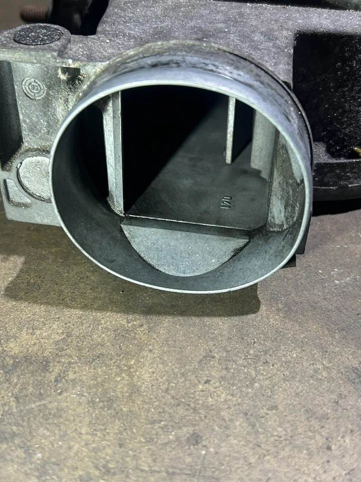 BMW E23 E24 E28 M30b28 m30b28 Bosch 0280202025 - Image 3 of 4