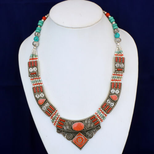 Vintage inspired inlaid Coral turquose Beads handmade Tibetan necklace - Foto 1 di 4