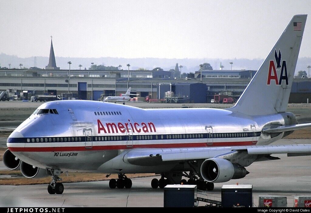 NEW INFLIGHT200 1:200 scale AMERICAN AIRLINES BOEING 747SP N601AA 