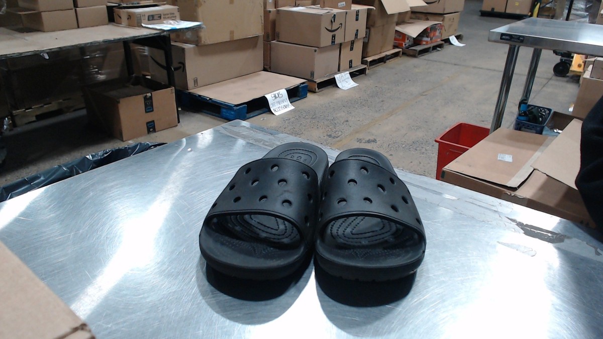 UsedGood_Crocs Unisex Classic Slide Sandals, Black, 6 Men/_