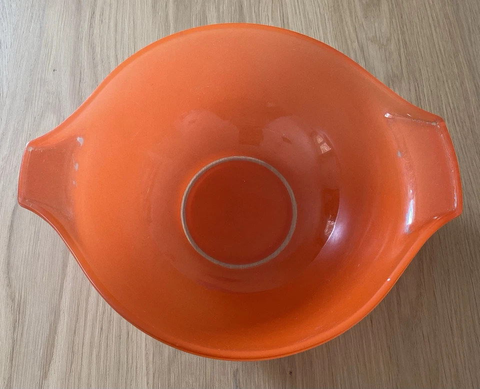 Saladier Pyrex Rouge Années 60 Vintage France - Photo 2/4